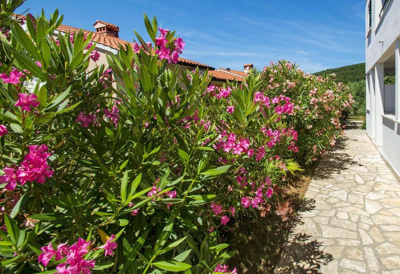 Apartments Olea Rabac Exterior foto