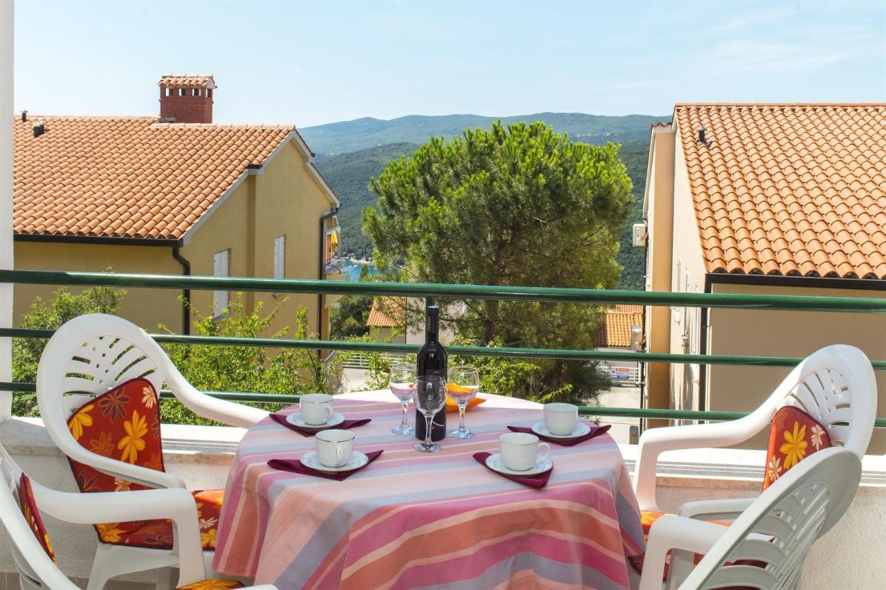 Apartments Olea Rabac Exterior foto