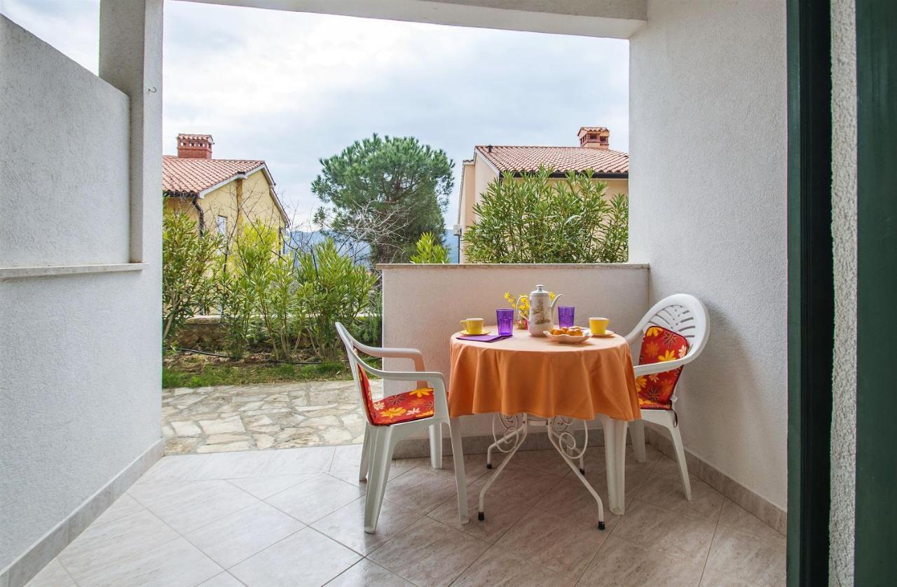 Apartments Olea Rabac Exterior foto